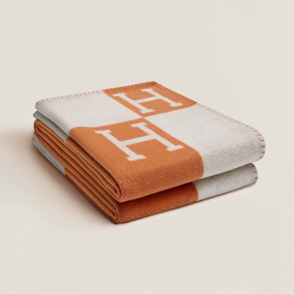 HERMES Orange and Cream Throw - Picture 1 of 10